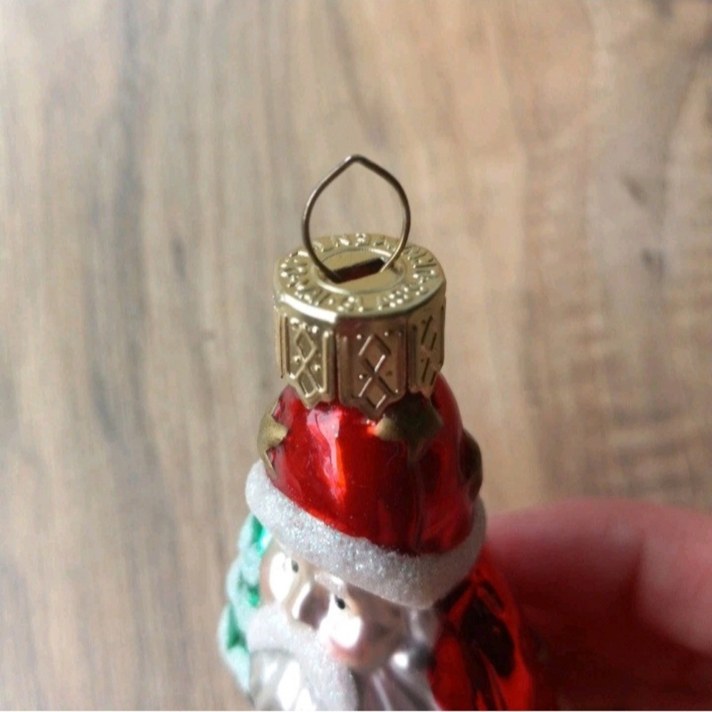 4" White Glitter Red Glass Santa Claus Christmas Ornament - Picture 6 of 6